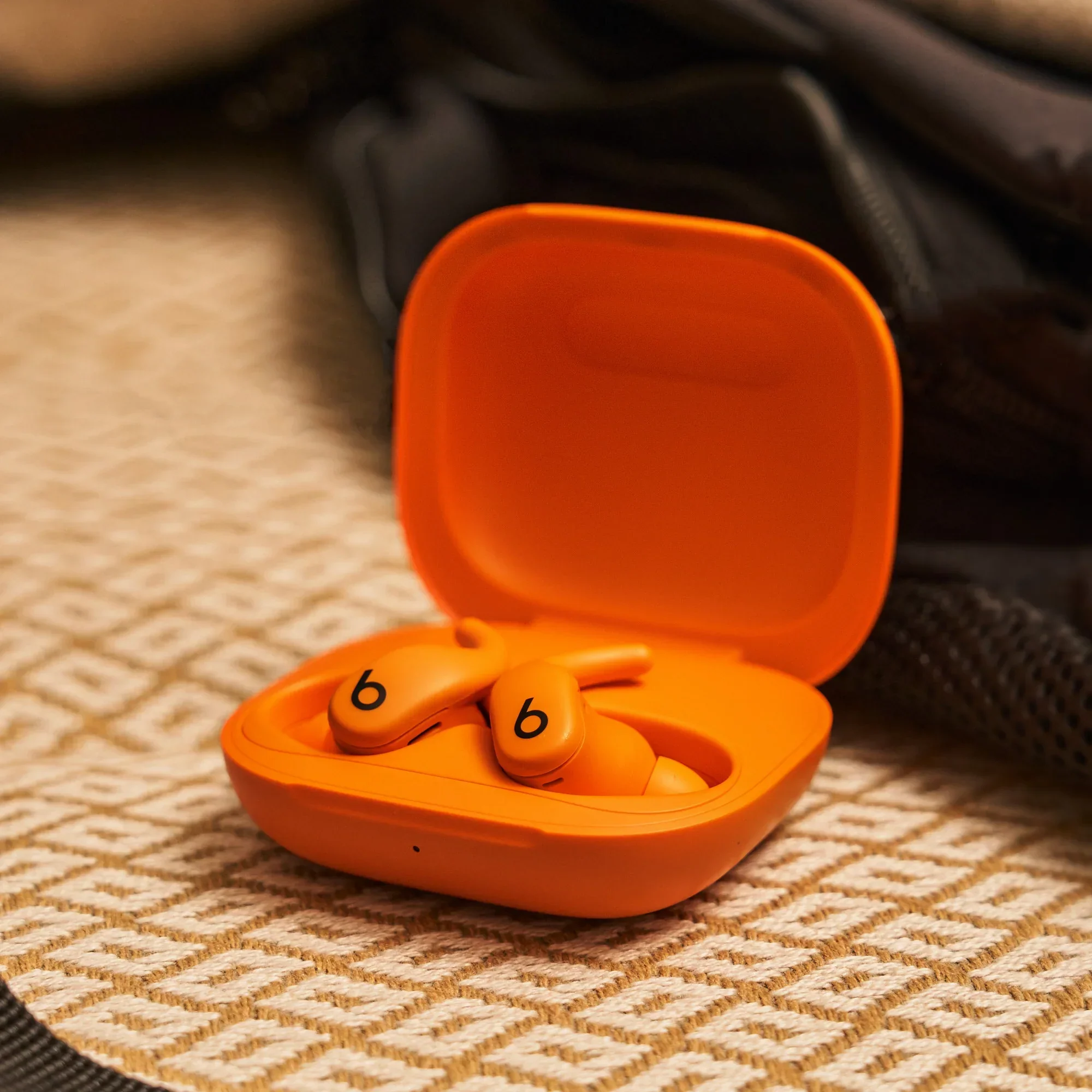 Casti In-Ear BEATS Powerbeats Fit, True Wireless, Bluetooth, Noise Cancelling, Spark Orange - Image 5