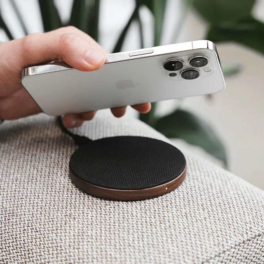 Statie de incarcare Woodcessories EcoPad Wireless, Walnut/Fabric - Image 3