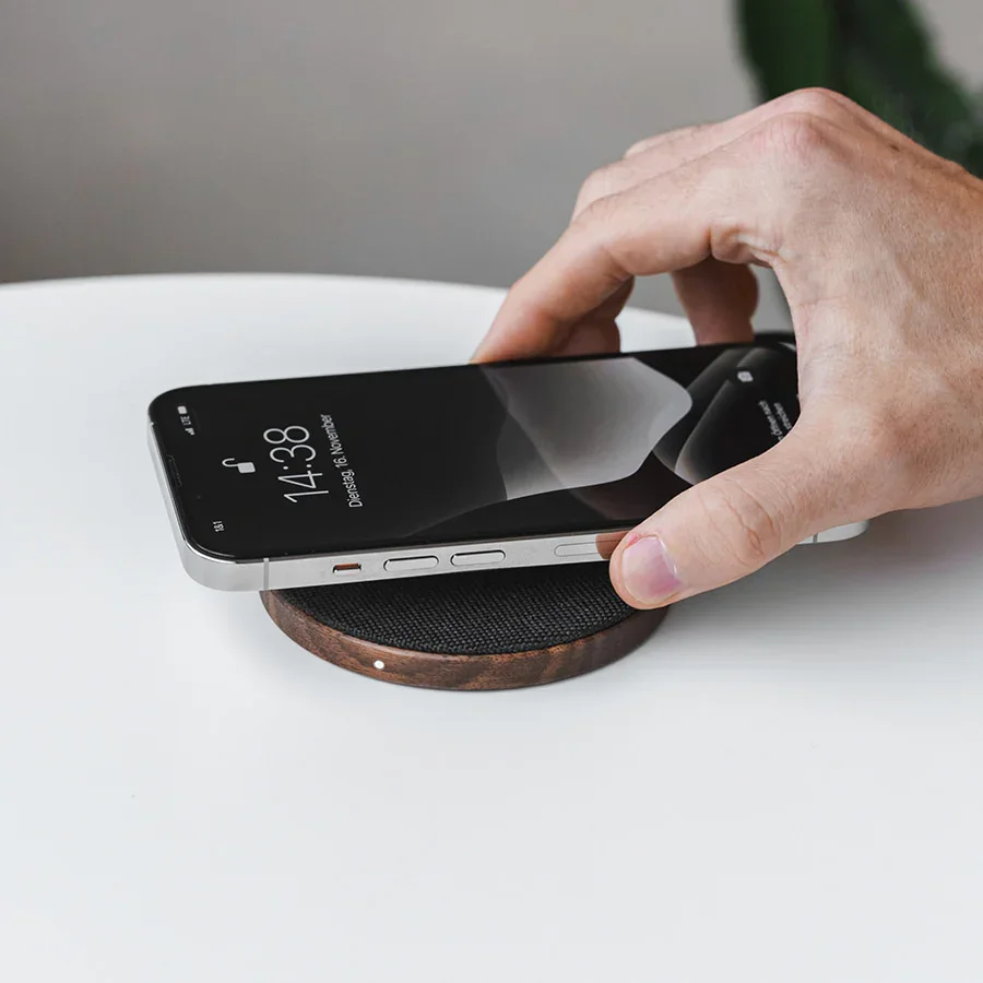 Statie de incarcare Woodcessories EcoPad Wireless, Walnut/Fabric - Image 6